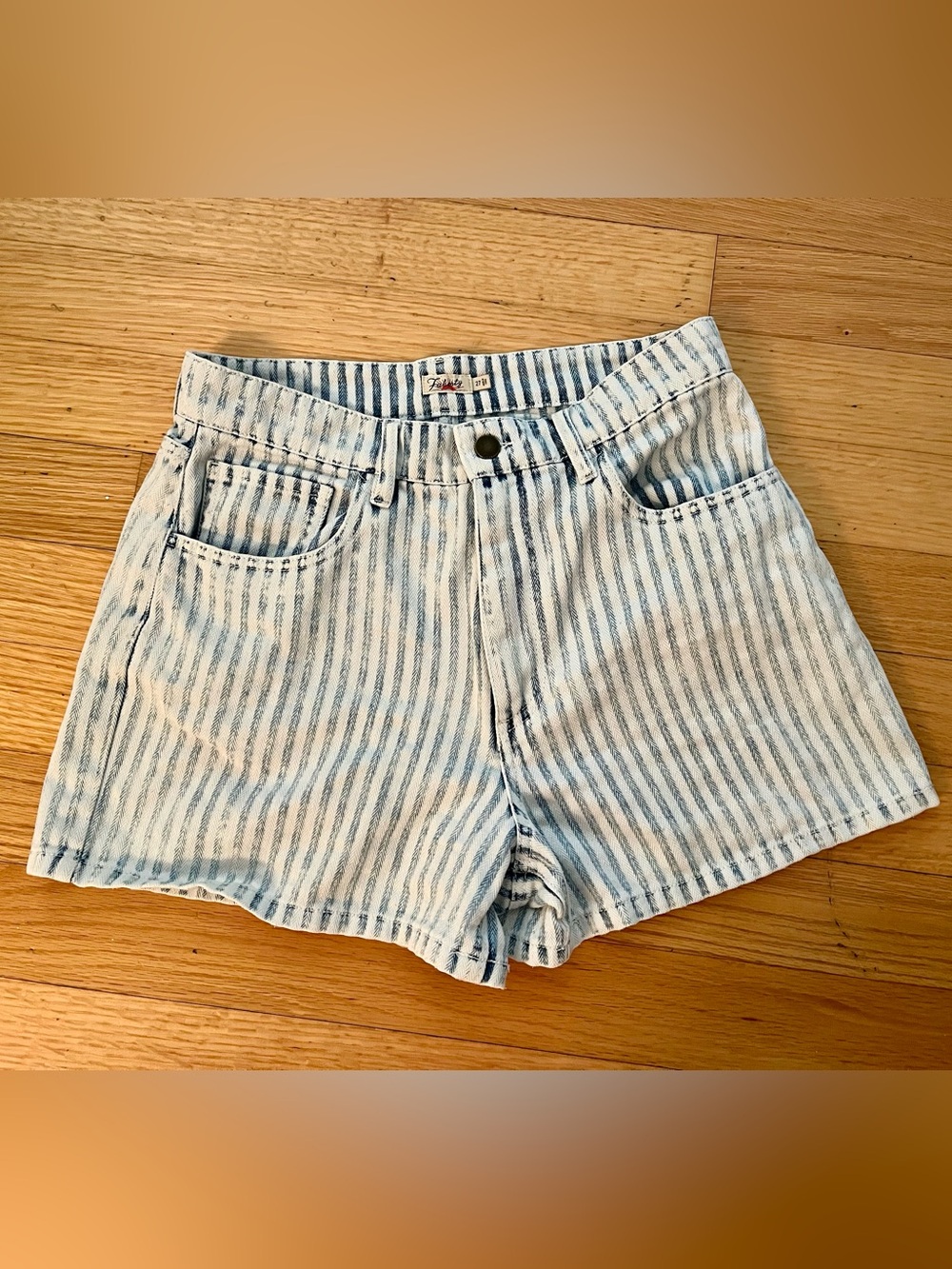 Faherty Railroad Striped High-Waist Women’s Shorts - Blue/White